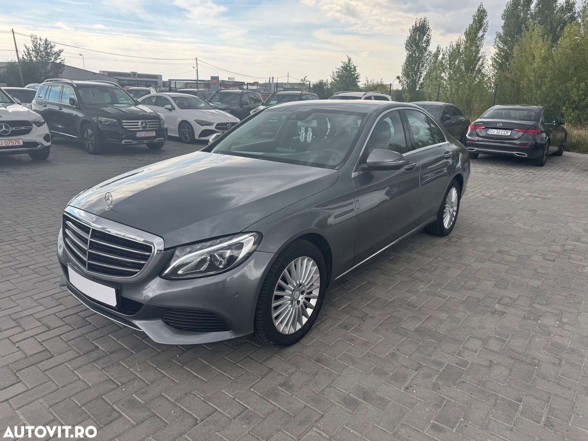 Mercedes-Benz C - 1