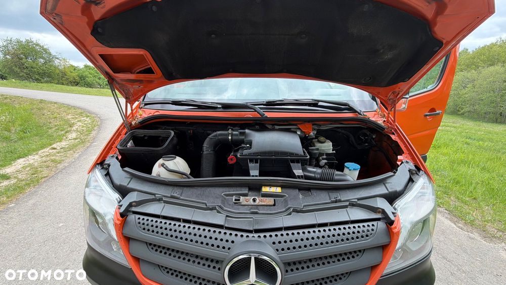 Mercedes-Benz Sprinter - 17