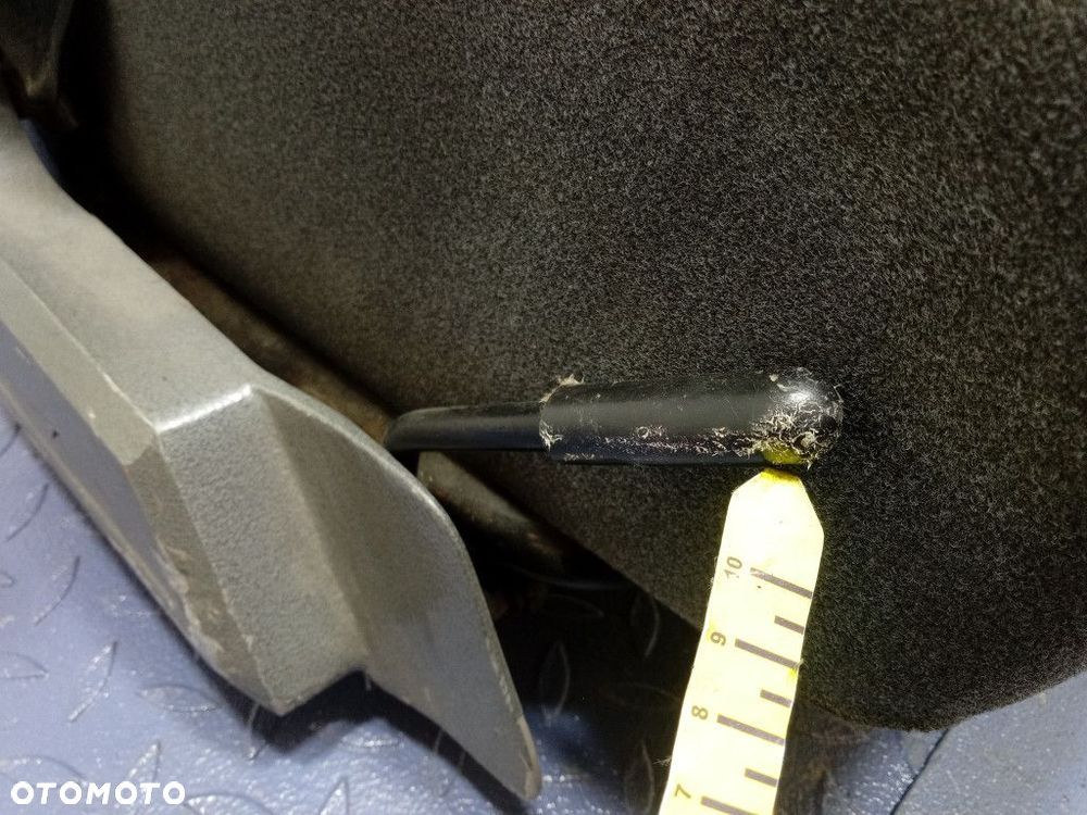 SPRINTER W901 W902 W903 FOTEL POJEDYNCZY PASY - 7