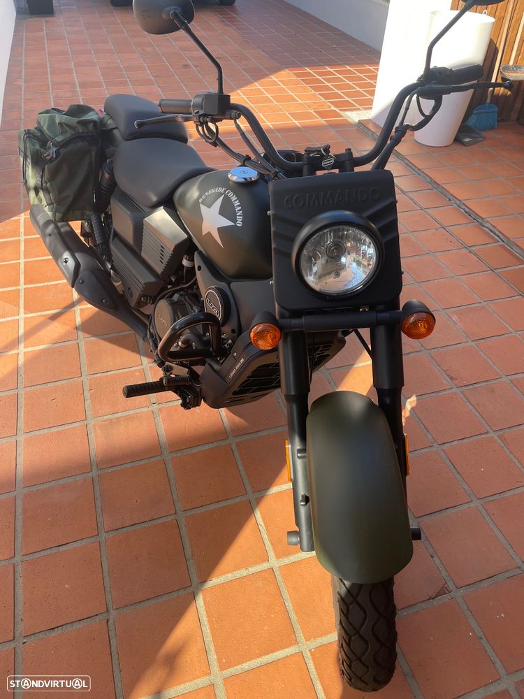 UM Renegade Comando - 1