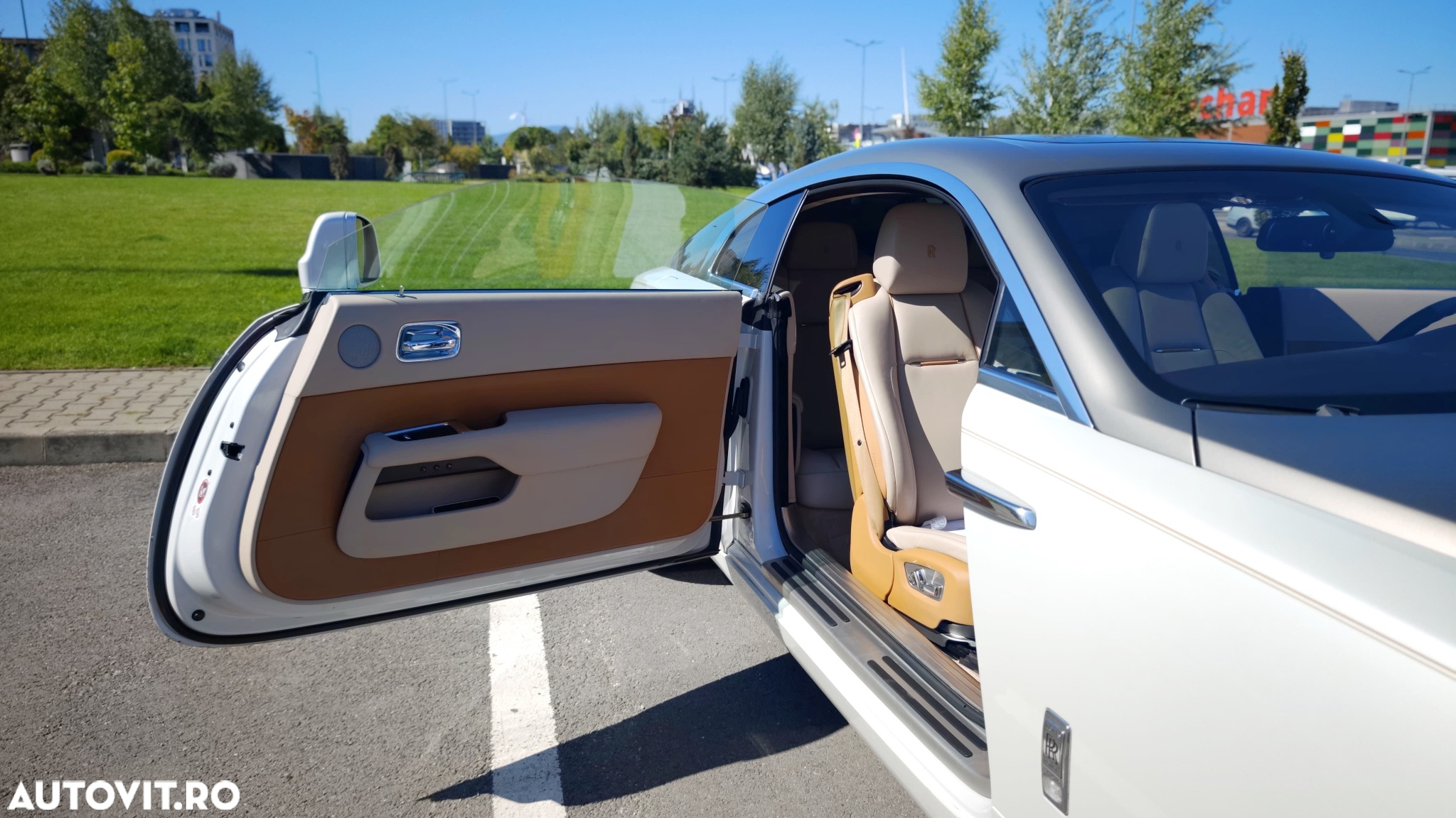 Rolls-Royce Wraith - 9