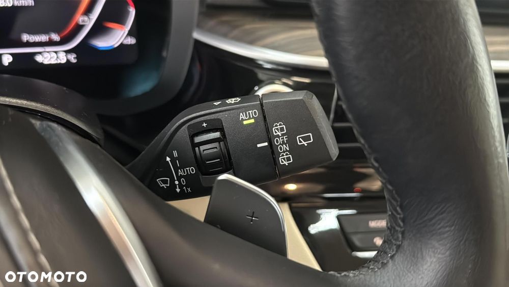 BMW Seria 5 520i mHEV sport - 27