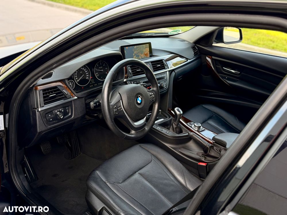 BMW Seria 3 320d Luxury Line - 26