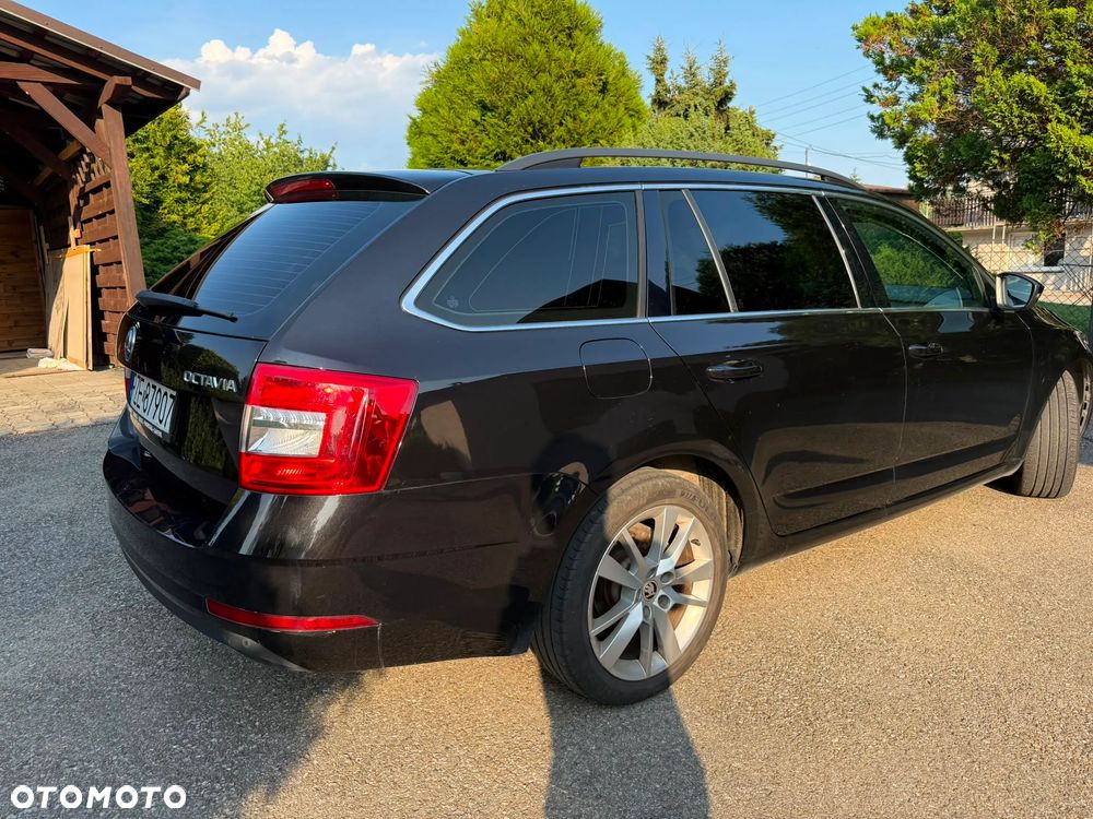 Skoda Octavia 1.6 TDI Ambition - 2