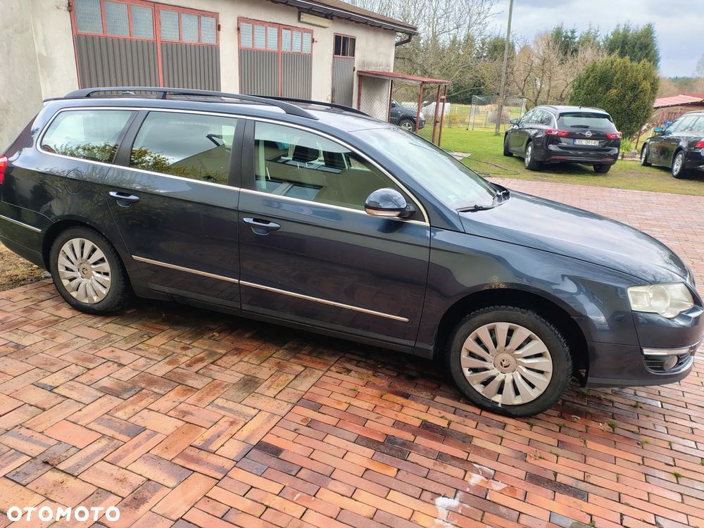 Volkswagen Passat 2.0 TDI Comfortline - 4
