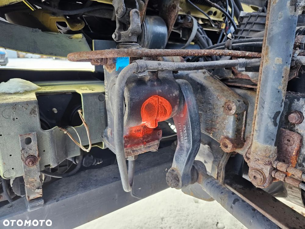 PRZEKŁADNIA KOLUMNA MAGLOWNICA KIEROWNICZA ZF WF2 IVECO EUROCARGO FELGI 17,5''