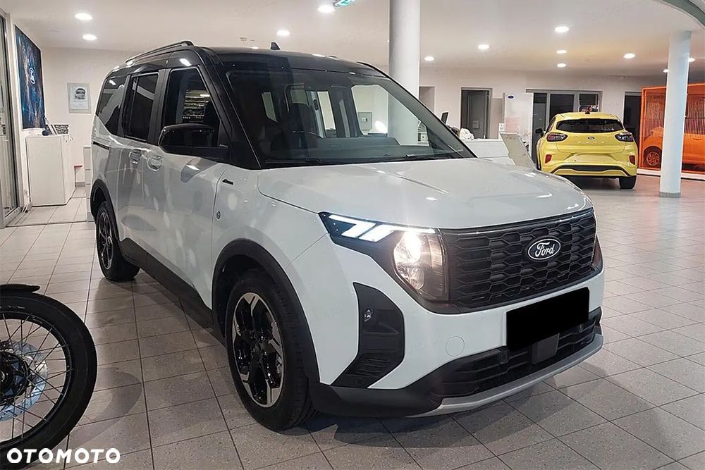 Ford Tourneo Courier - 2