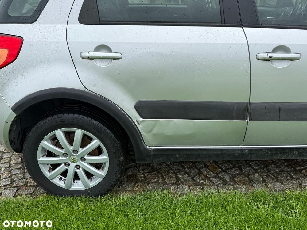 Suzuki SX4 2.0 DDiS 4x4 Comfort - 6