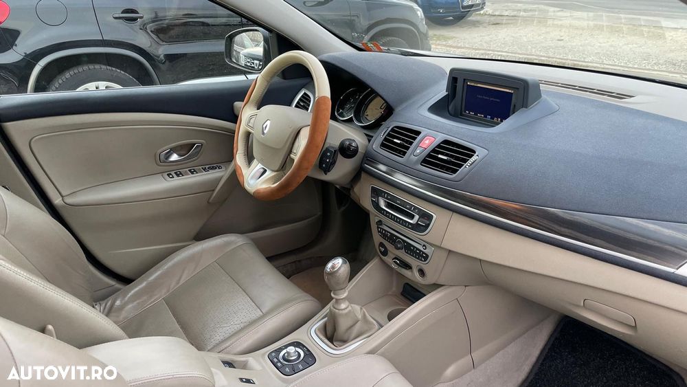 Renault Megane dCi 160 FAP Dynamique - 11