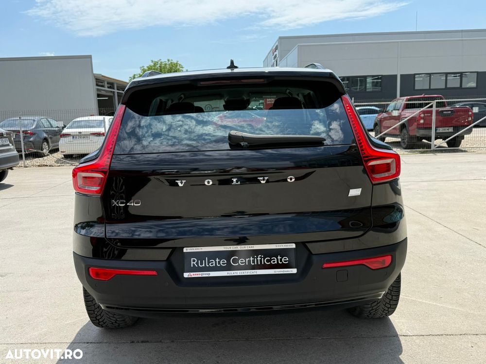 Volvo XC 40 T5 Twin Engine DKG Momentum Pro - 9