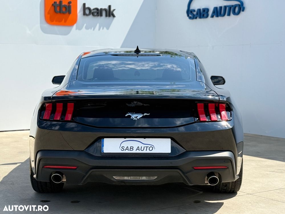 Ford Mustang - 20