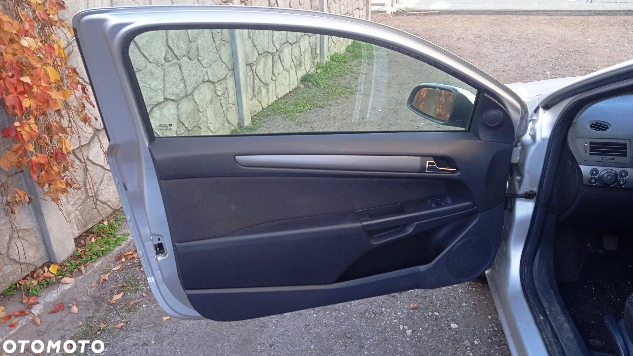 Na części Opel Astra III H GTC 1.6 B 3-Drzwi Z157 Z16XEP F17C394 Silnik Maska Zderzak Drzwi Klapa - 11