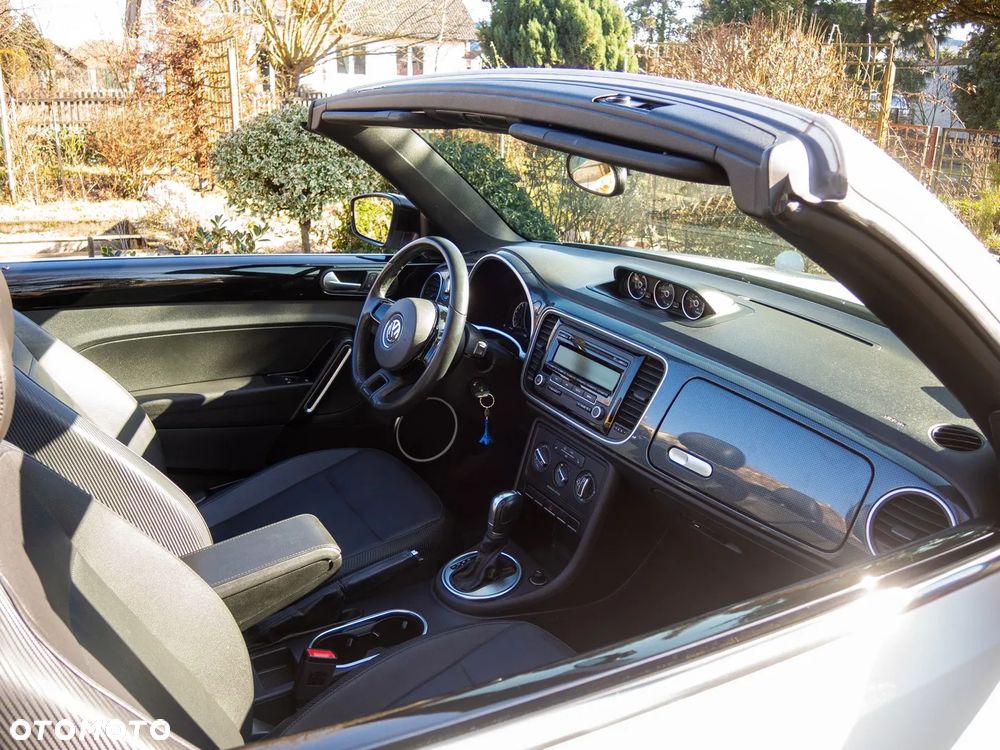Volkswagen Beetle ver-2-0-tsi-dsg-exclusive-sport - 8