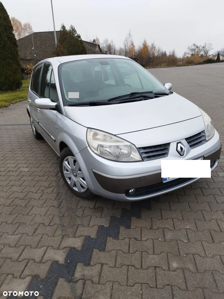 Renault Scenic 2.0 16V Confort Expression - 1