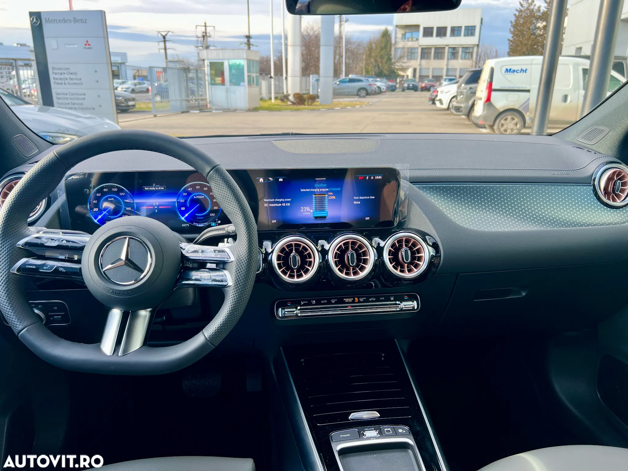 Mercedes-Benz EQA 250+ - 13