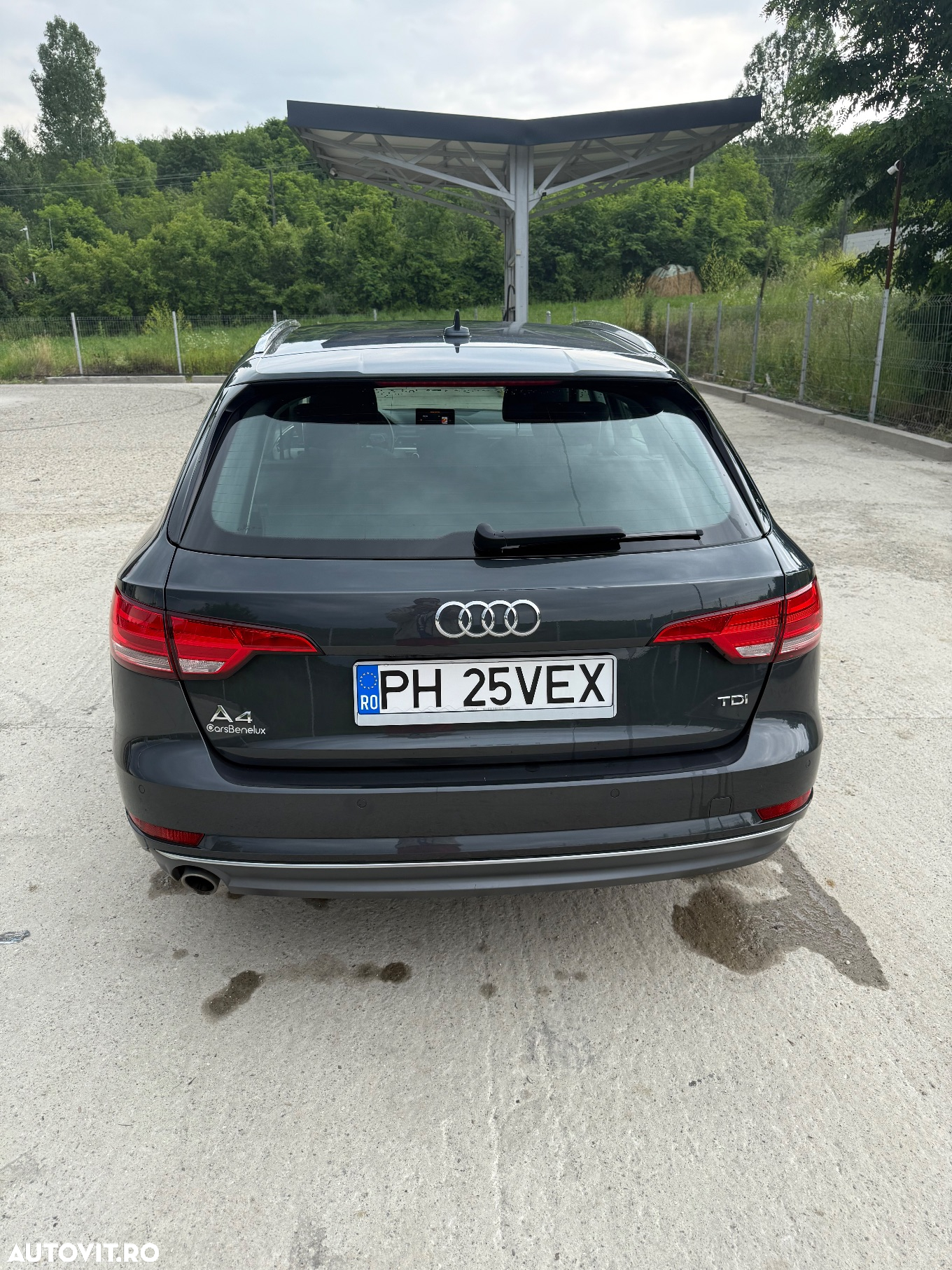 Audi A4 Avant 2.0 TDI S tronic - 11