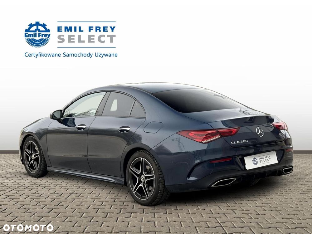 Mercedes-Benz CLA - 4