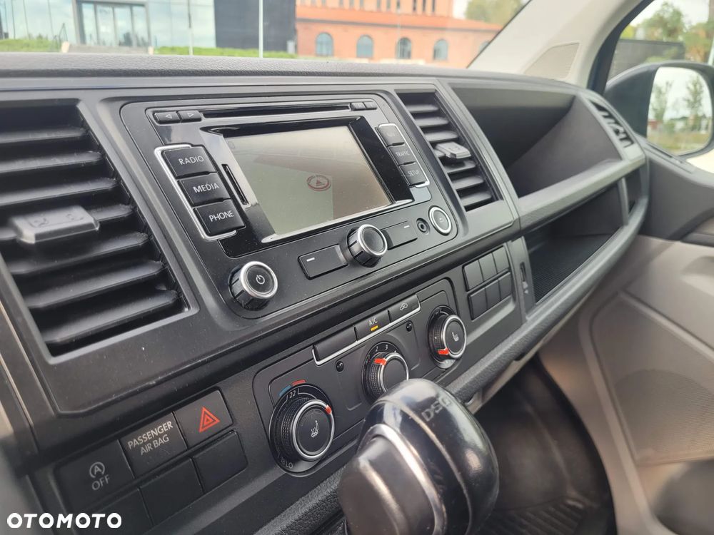 Volkswagen Transporter Long - 11