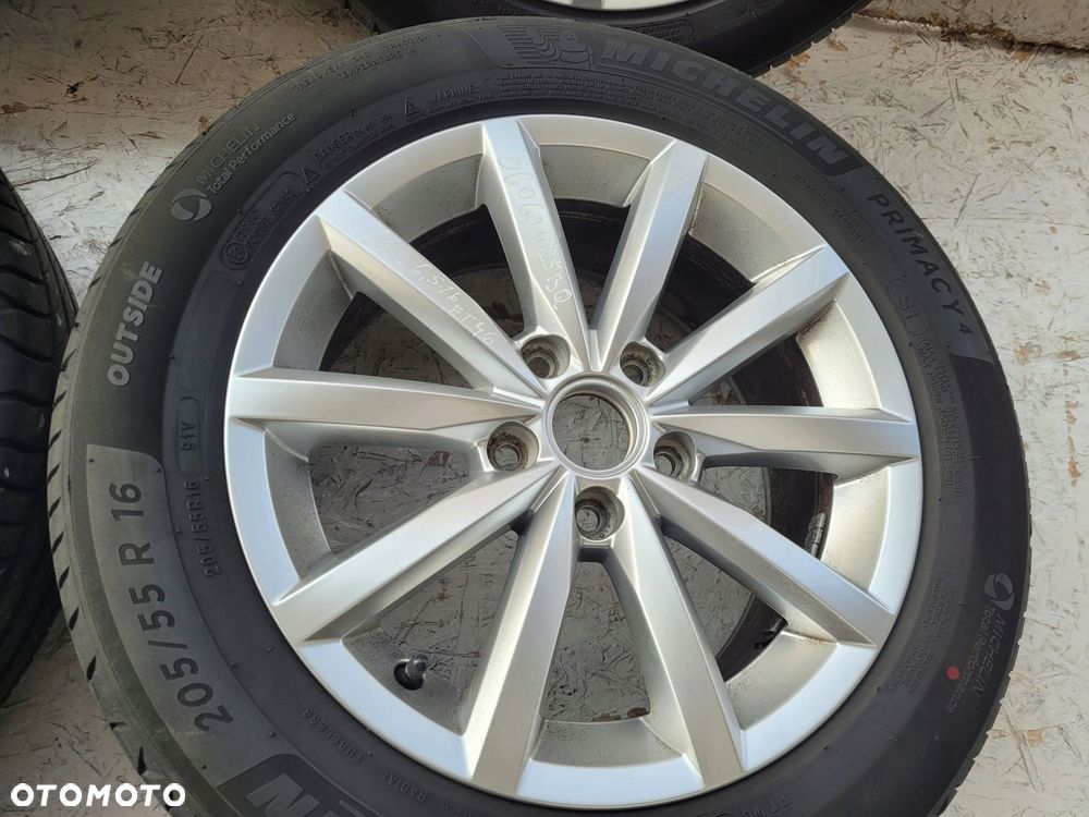 vw golf vii 5g koła felgialufelgi 6,5j 16 et 46 5q0601025bq - 6