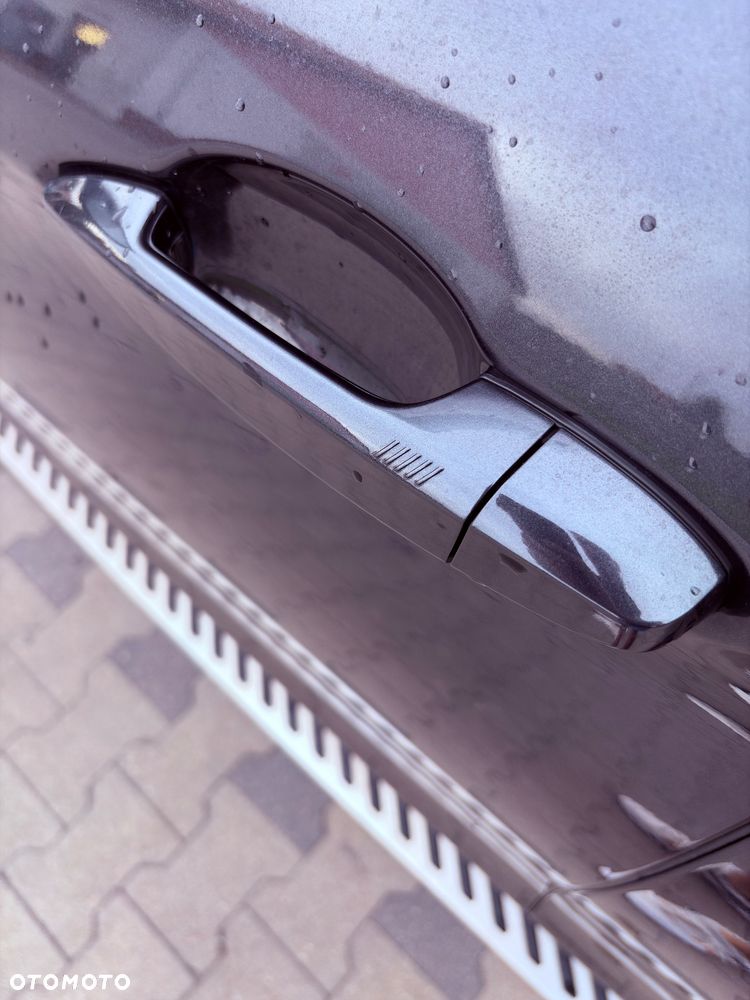 BMW X6 xDrive40d - 16