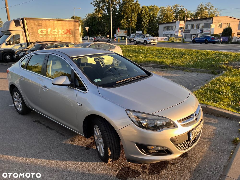 Opel Astra 1.6 Business - 7