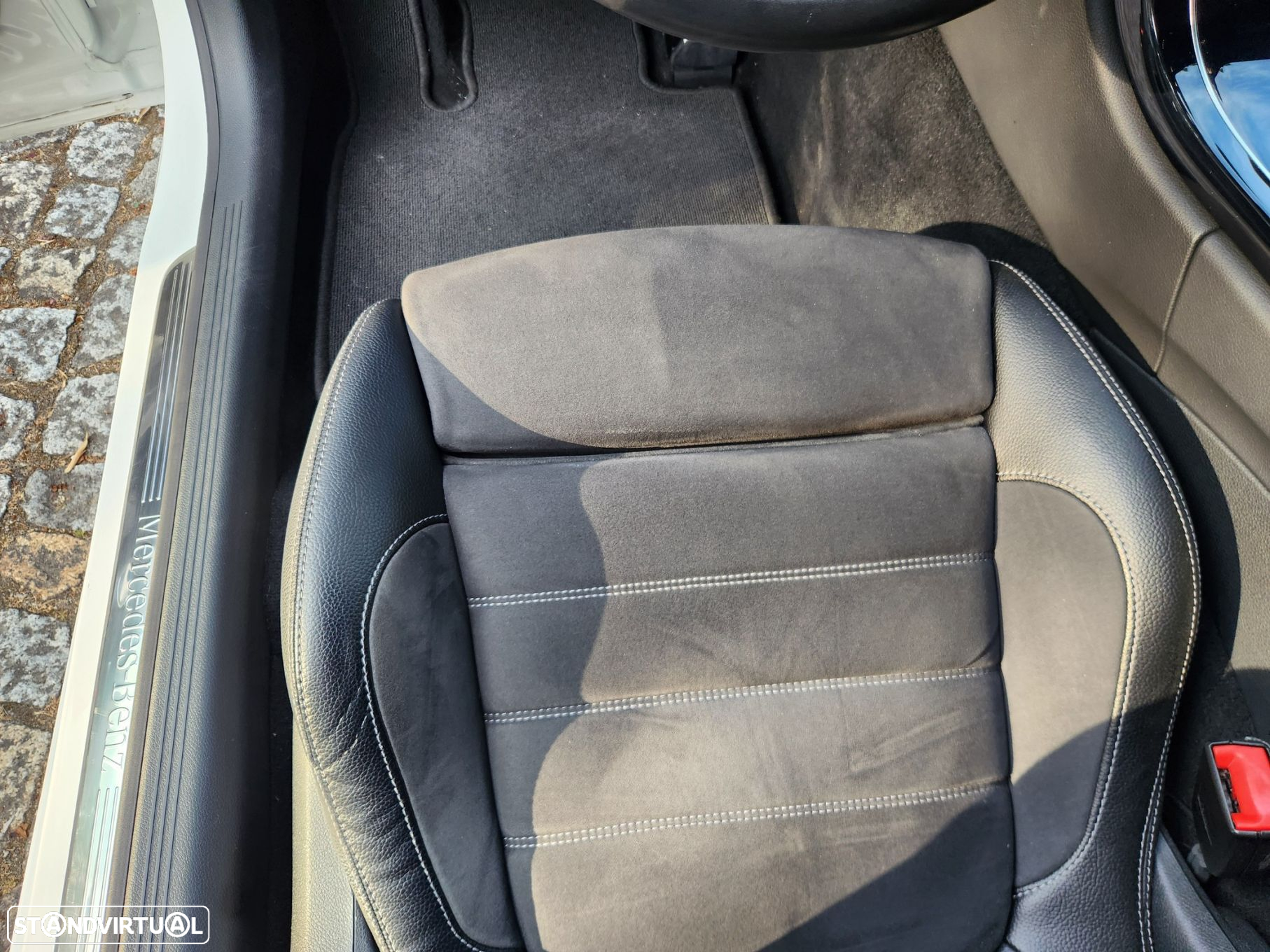 Mercedes-Benz C 220 d Aut. - 32