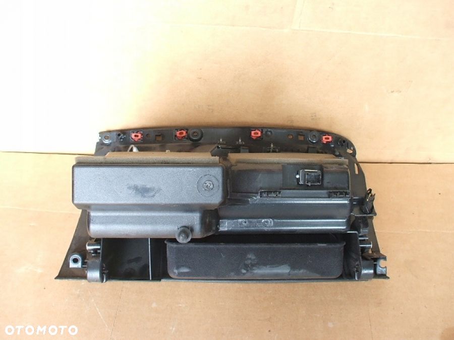 ALFA ROMEO 159 SCHOWEK PASAŻERA KLAPKA - 3