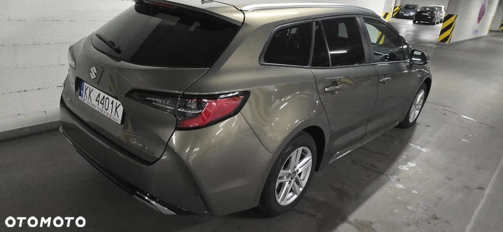 Suzuki Swace 1.8 Hybrid Premium Plus CVT - 16