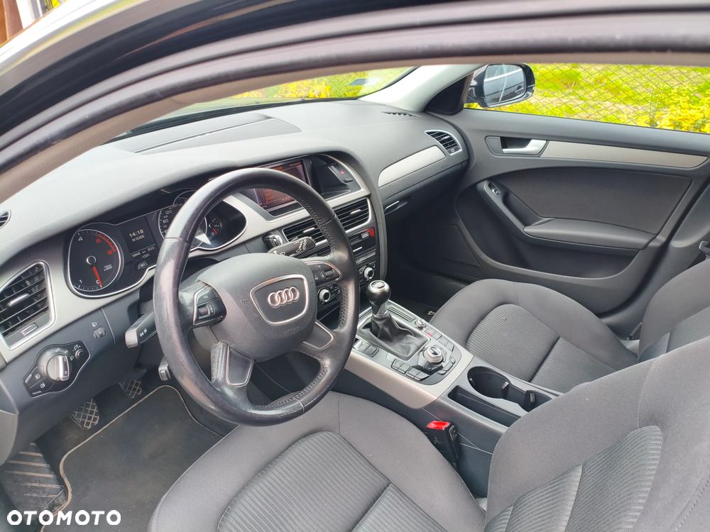 Audi A4 Avant - 8