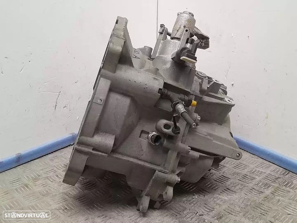 CAIXA VELOCIDADES CHEVROLET AVEO SEDAN 2012 -M2Q0SDE - 1