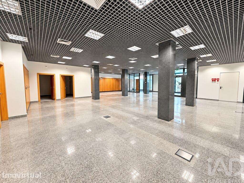 Loja / Estabelecimento Comercial em Góis de 360,00 m2 - Grande imagem: 4/5