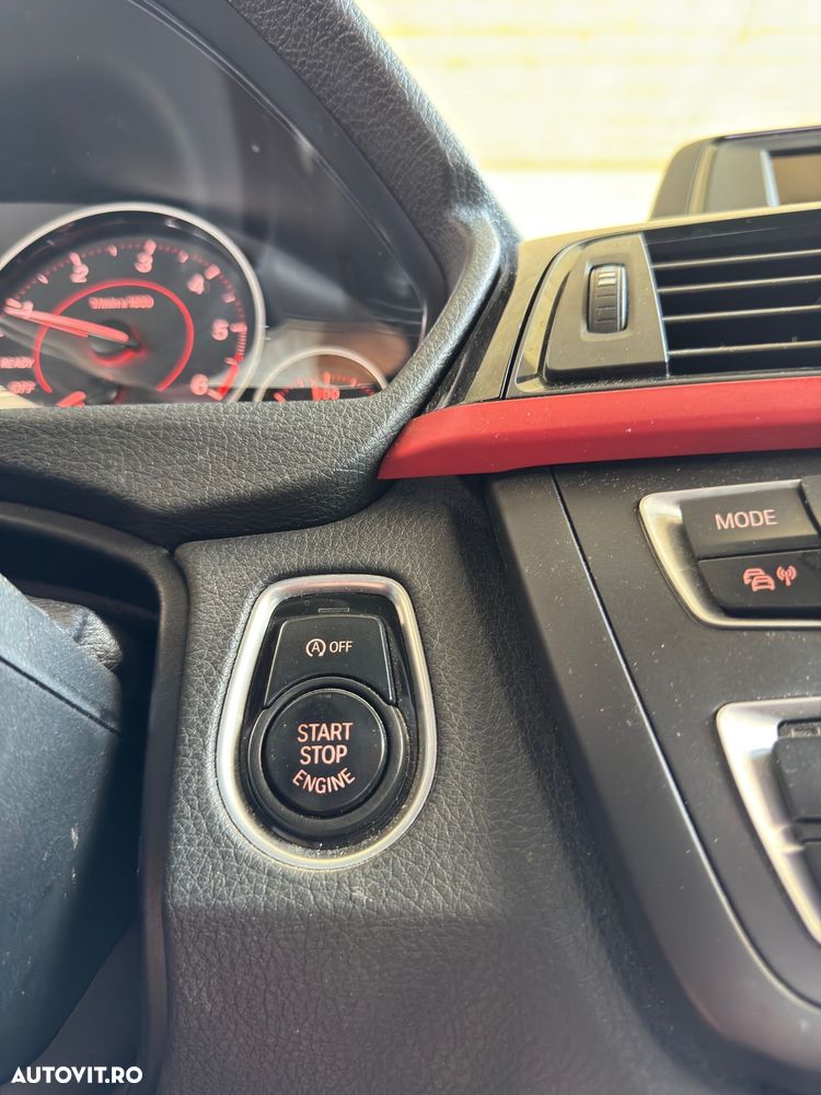 BMW Seria 3 320d Touring - 10