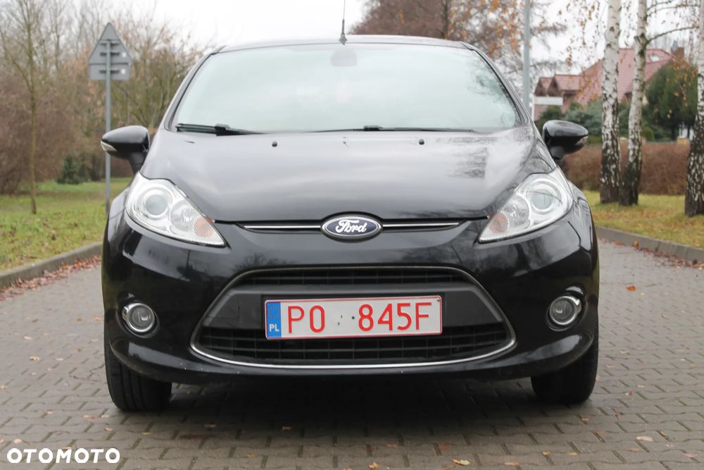 Ford Fiesta 1.6 TDCi DPF Titanium - 8