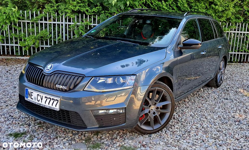 Skoda Octavia 2.0 TDI RS DSG - 20