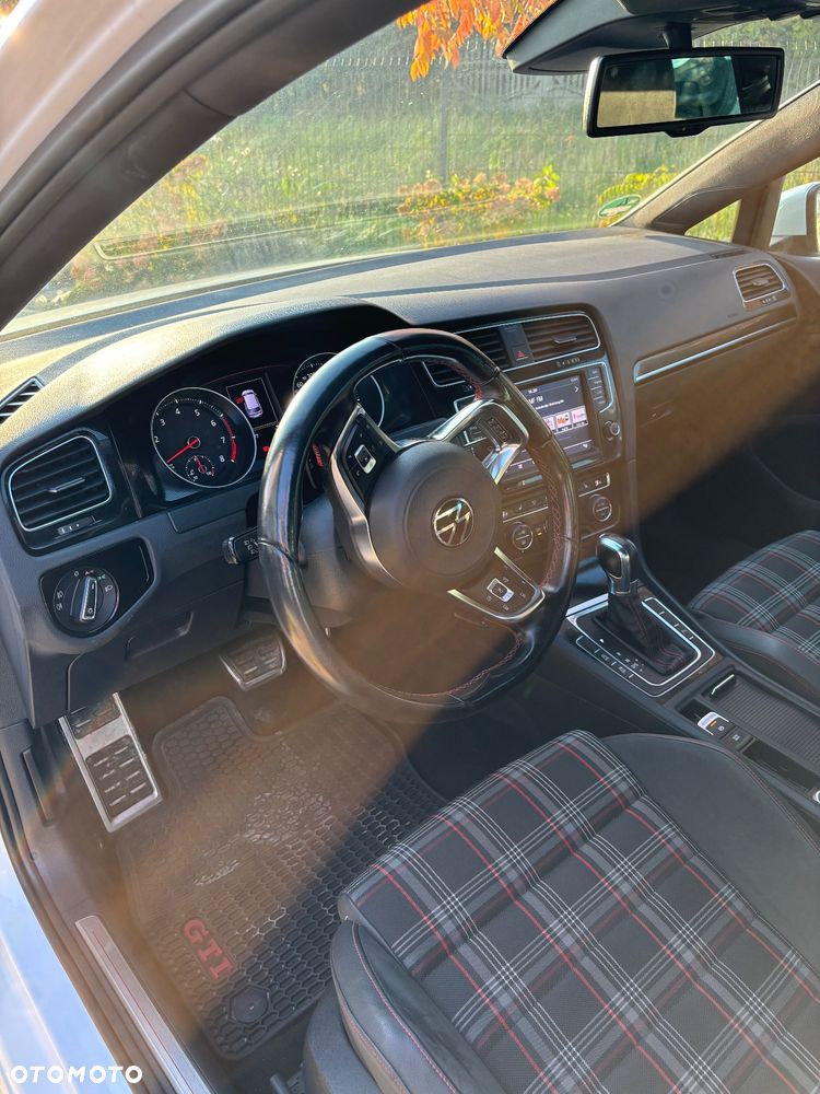 Volkswagen Golf VII 2.0 TSI BMT GTI DSG - 12