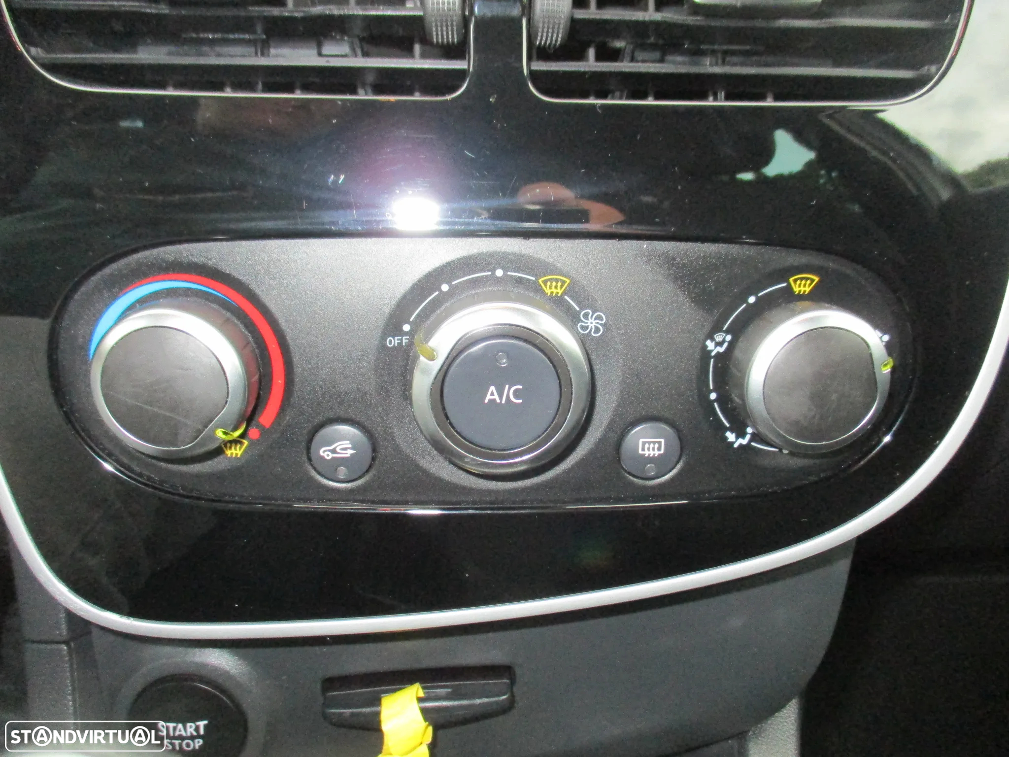 Renault Clio 1.5 dCi Limited - 18
