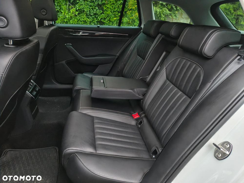 Skoda Superb 2.0 TDI DSG L&K - 10