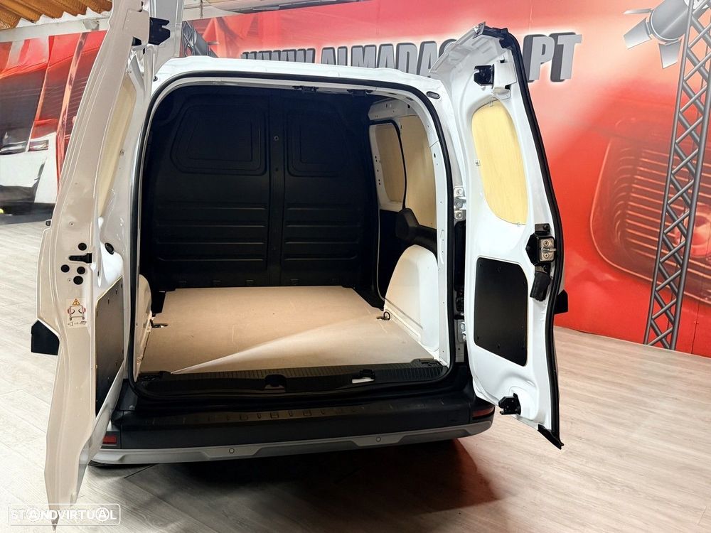 Renault Kangoo E-TECH - 6
