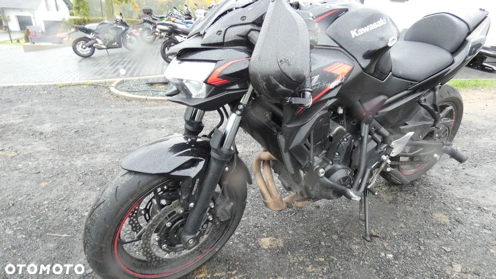Kawasaki Z 650 - 5