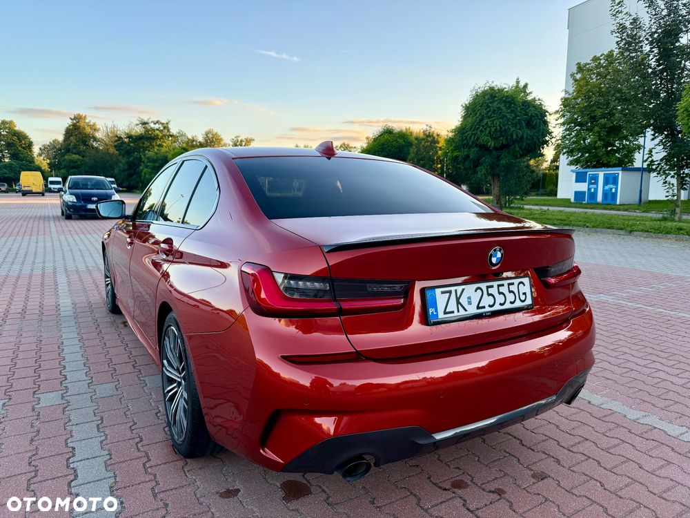 BMW Seria 3 320d M Sport Shadow - 5