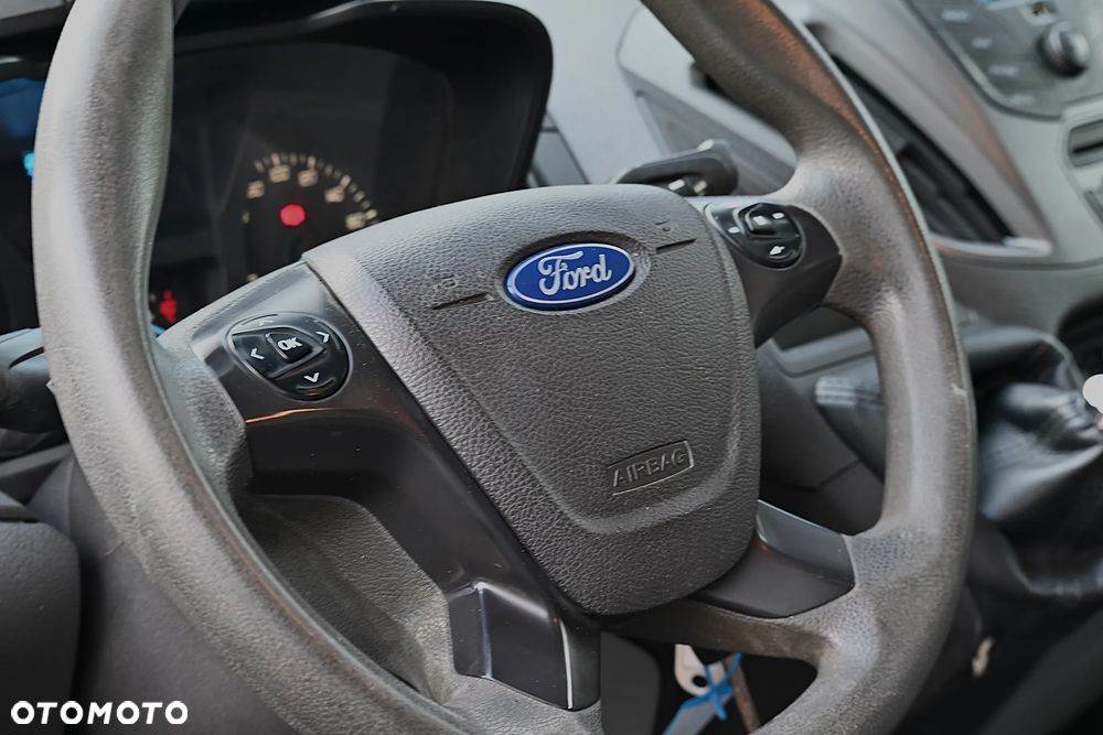 Ford TRANSIT CUSTOM - 29