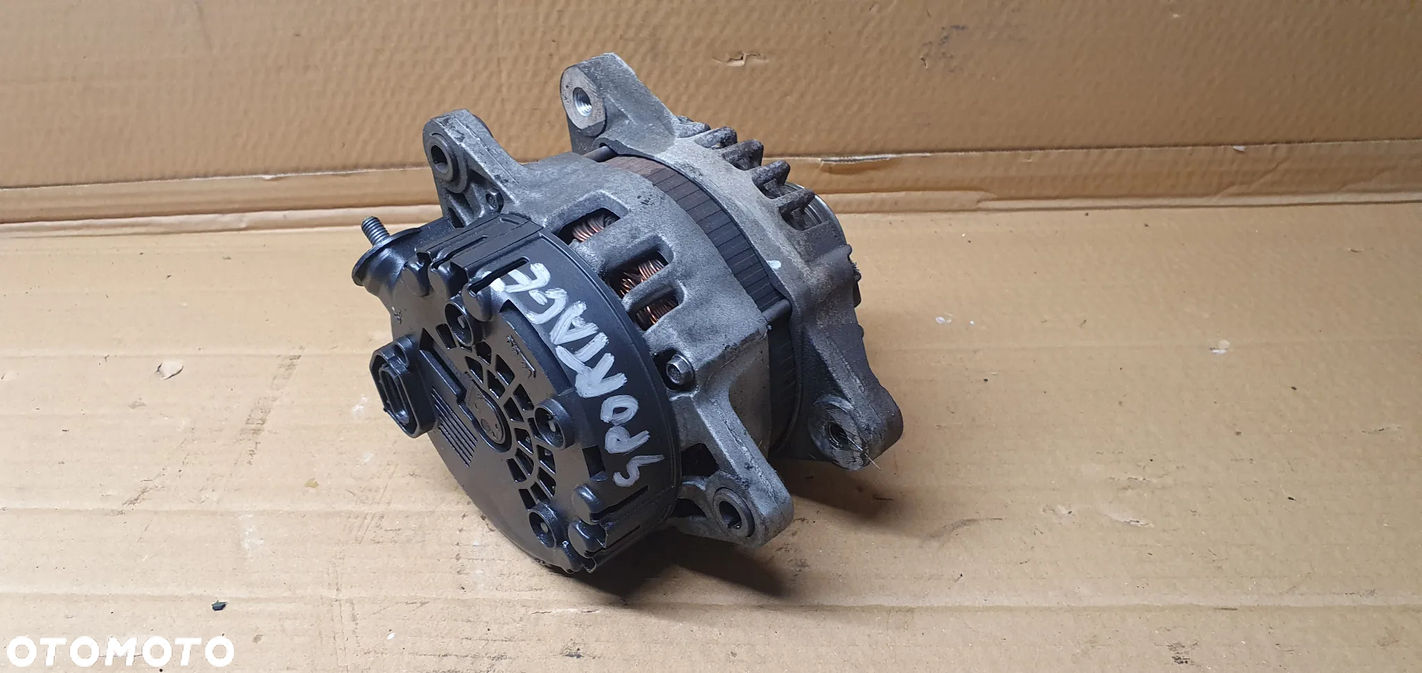 Alternator prądnica Kia Sportage III 2.0 CRDI 37300-2F100 - 3