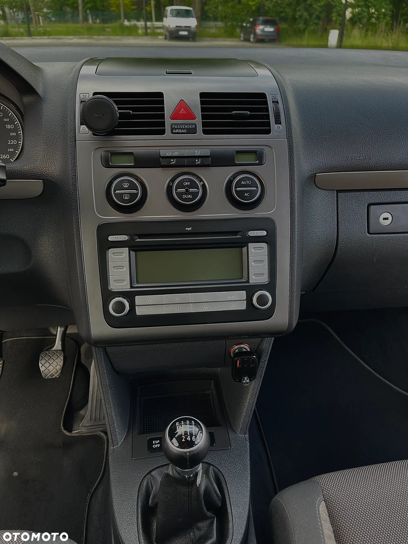 Volkswagen Touran 2.0 TDI DPF Cross - 16