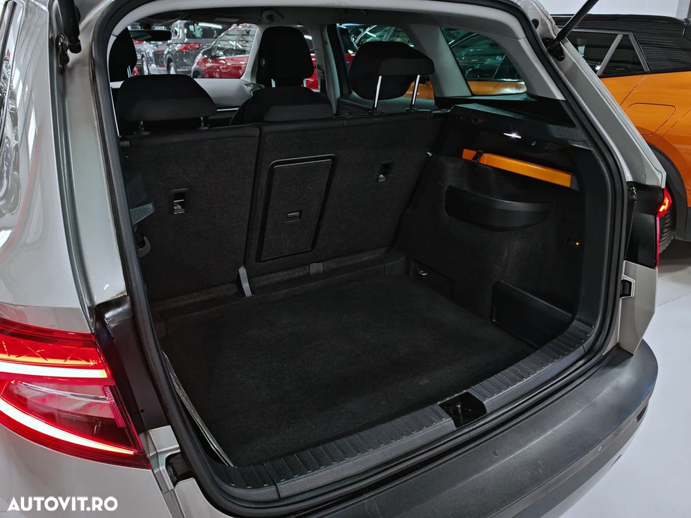 Skoda Karoq 1.6 TDI DSG Ambition - 32