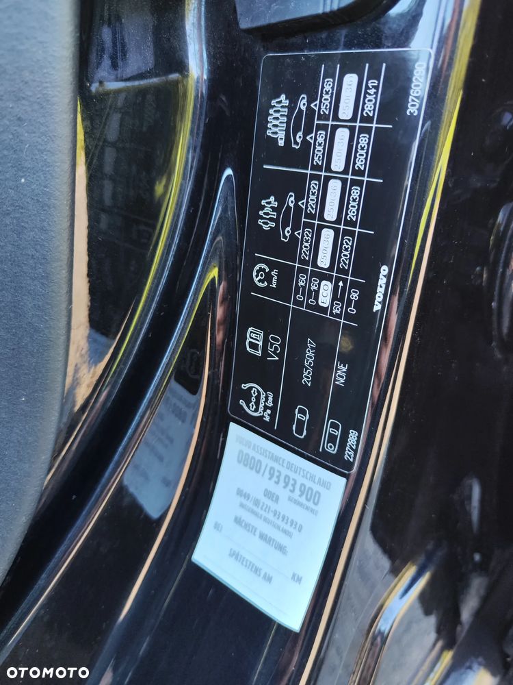 Volvo V50 2.0D Summum - 38
