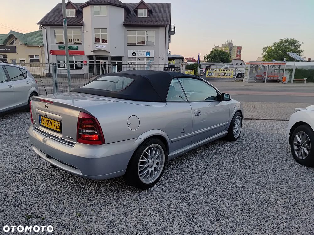 Opel Astra 1.8 16V Edition 1 - 31