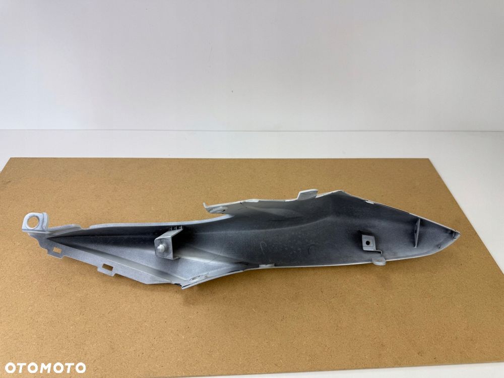 Prawy zadupek ogon owiewka Suzuki GSX-R 1000 K9-L6 - 12