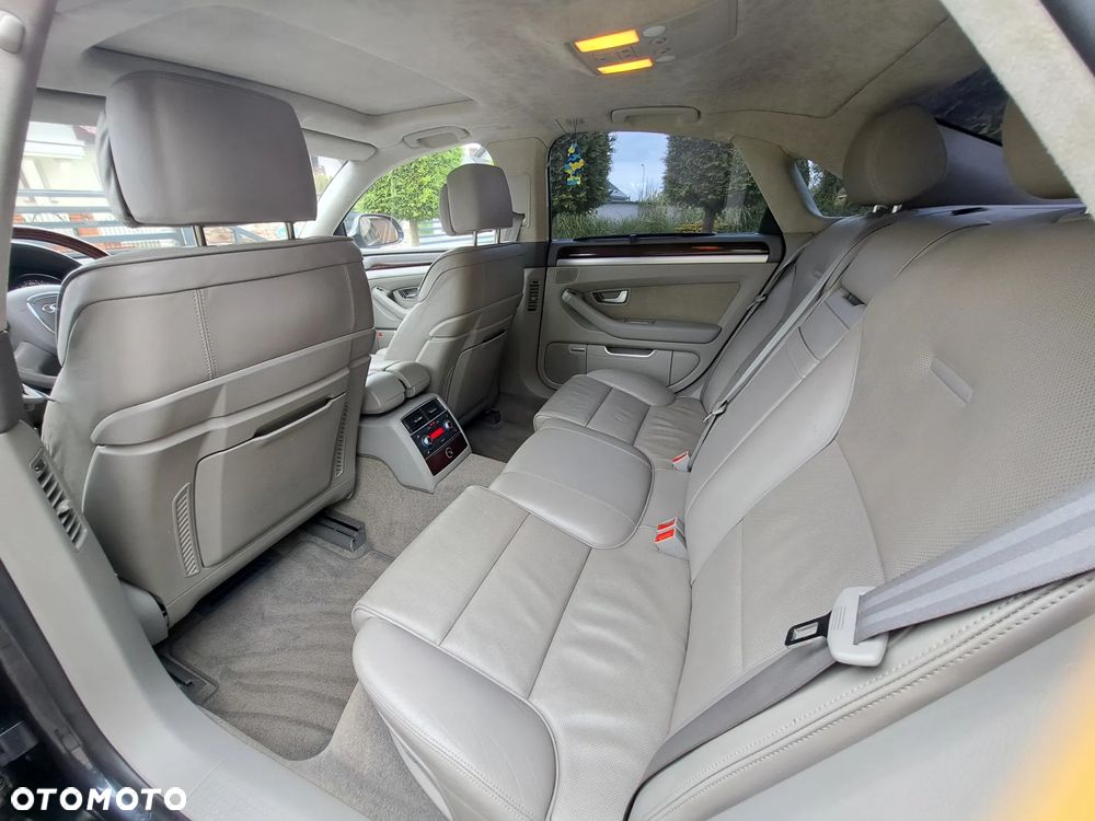 Audi A8 4.2 TDI DPF L Quattro - 15