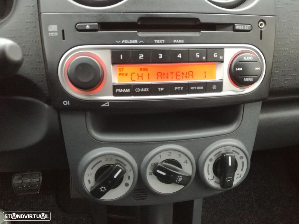 Mitsubishi Colt - 22