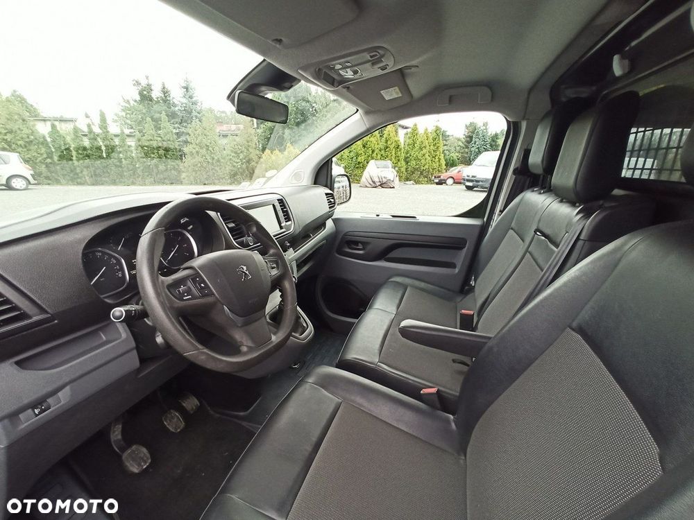 Peugeot Expert - 8